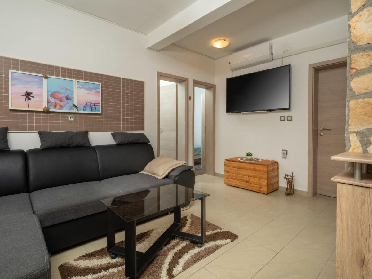 Holiday Home Mikac - Mlk136 By Interhome Dobrinj 外观 照片