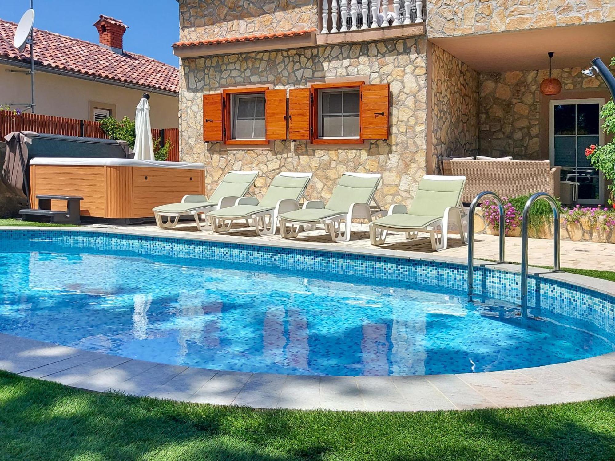 Holiday Home Mikac - Mlk136 By Interhome Dobrinj 外观 照片